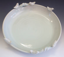 Load image into Gallery viewer, White plate with six ceramics birds around the edge